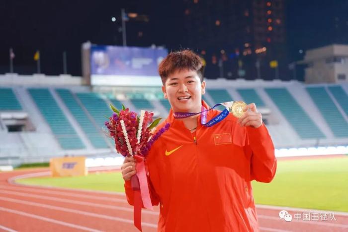 中国田径队亚锦赛首日夺金链球项目包揽金牌