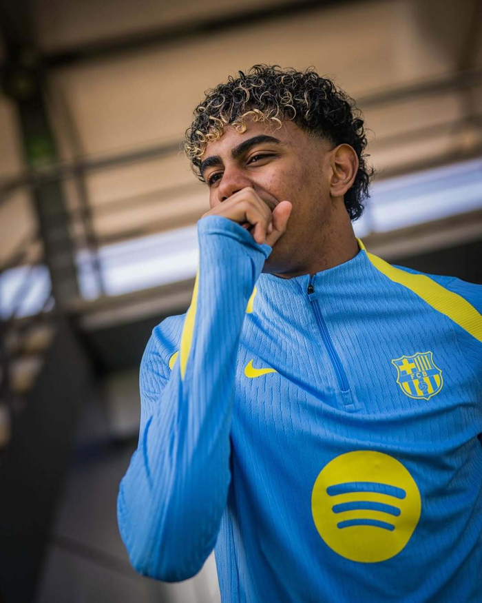 巴萨战术调整迎战塞维利亚 西甲关键对决引爆球