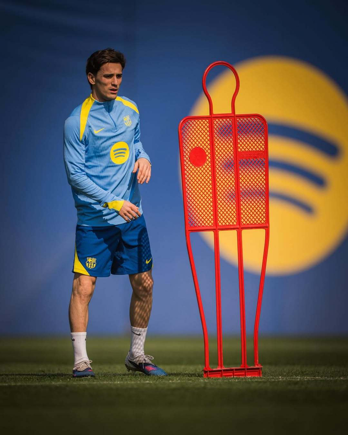 巴萨战术调整迎战塞维利亚 西甲关键对决引爆球