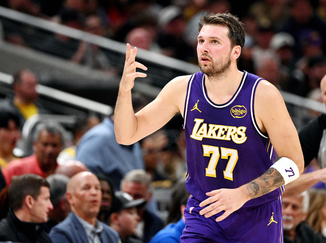 东契奇交易两年创湖人队史纪录 成就超越詹科