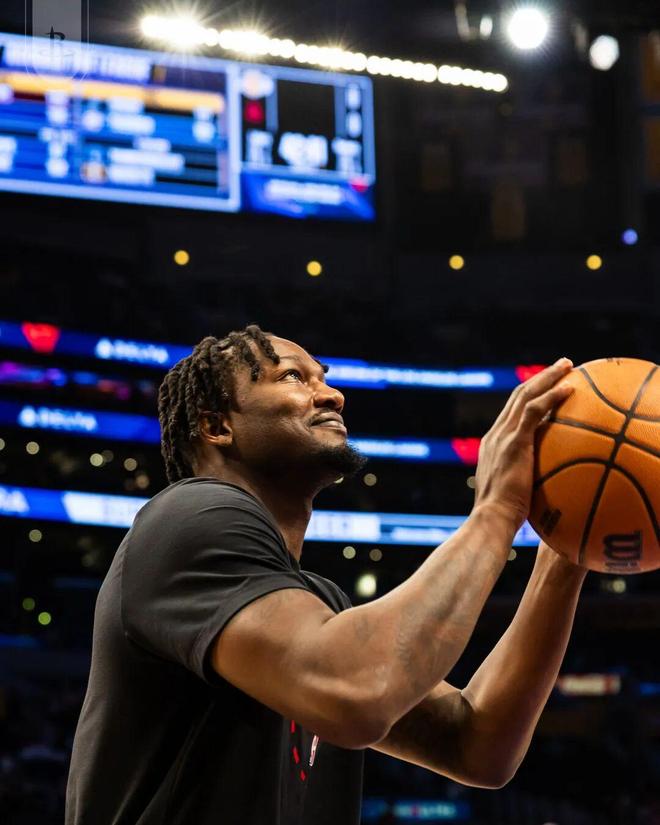 火箭签约芬尼-史密斯遭遇合同年滑铁卢 数据暴露