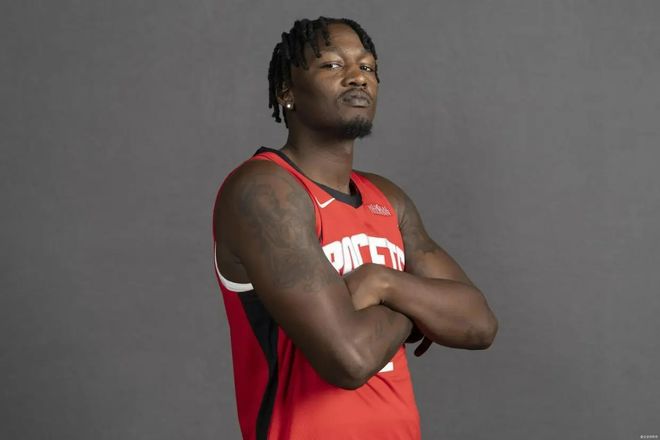 火箭签约芬尼-史密斯遭遇合同年滑铁卢 数据暴露