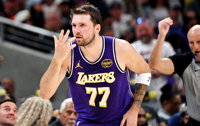 东契奇缺席湖人战 禁赛风波下雷迪克力挺其冲击