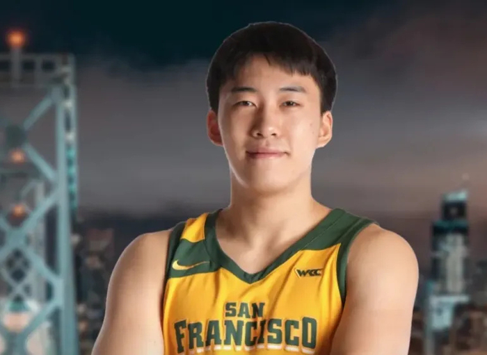 王俊杰转校NCAA：信任缺失与伤病困扰下的抉择