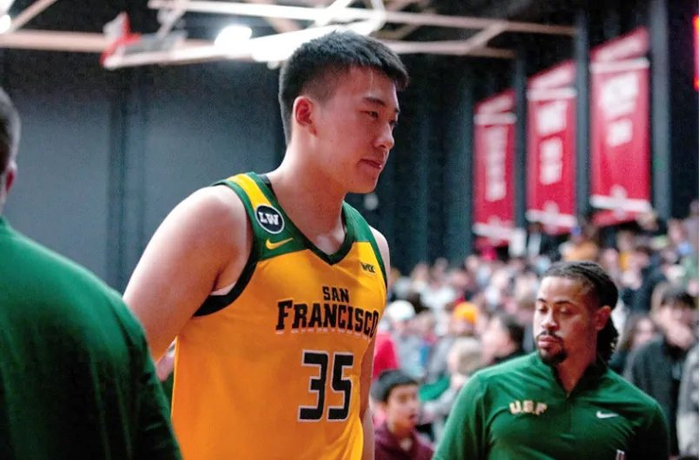 王俊杰转校NCAA：信任缺失与伤病困扰下的抉择