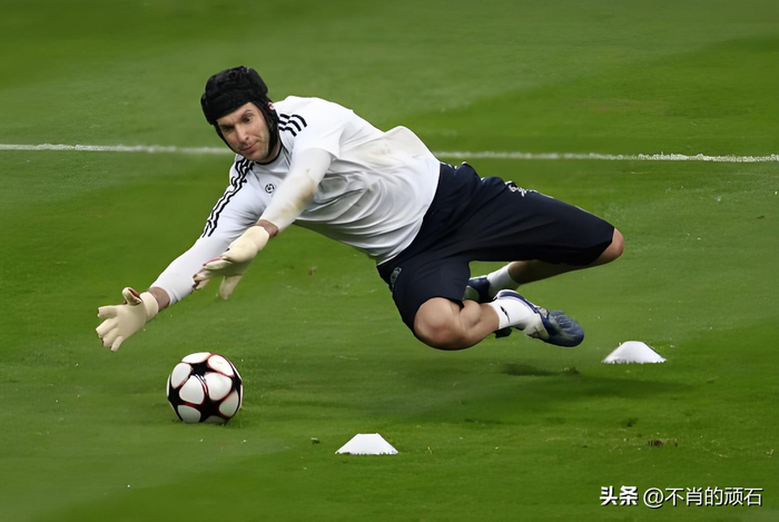 切尔西队史最佳引援之争：兰帕德、德罗巴与阿